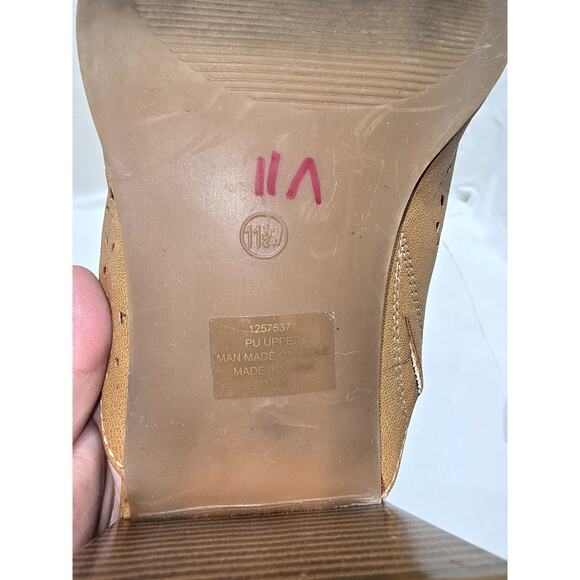 Torrid Women's Cognac Faux Leather Laser Cut Mule Slip On Shoe Size 11.5 Wide - Picture 7 of 7